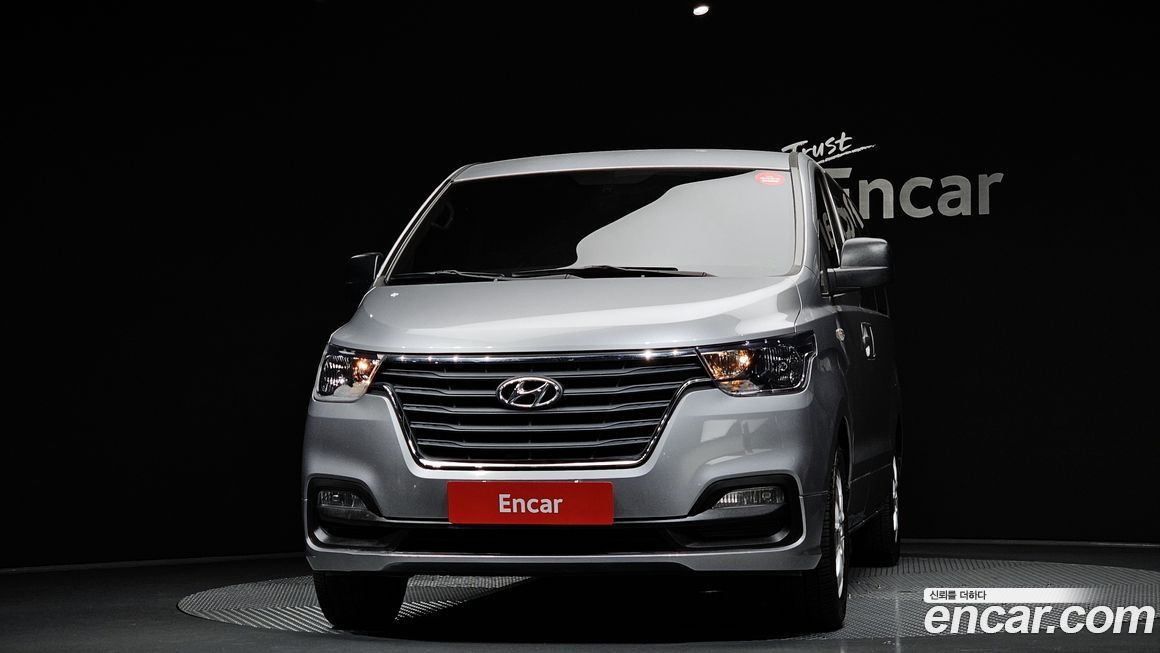 Hyundai Starex 2019