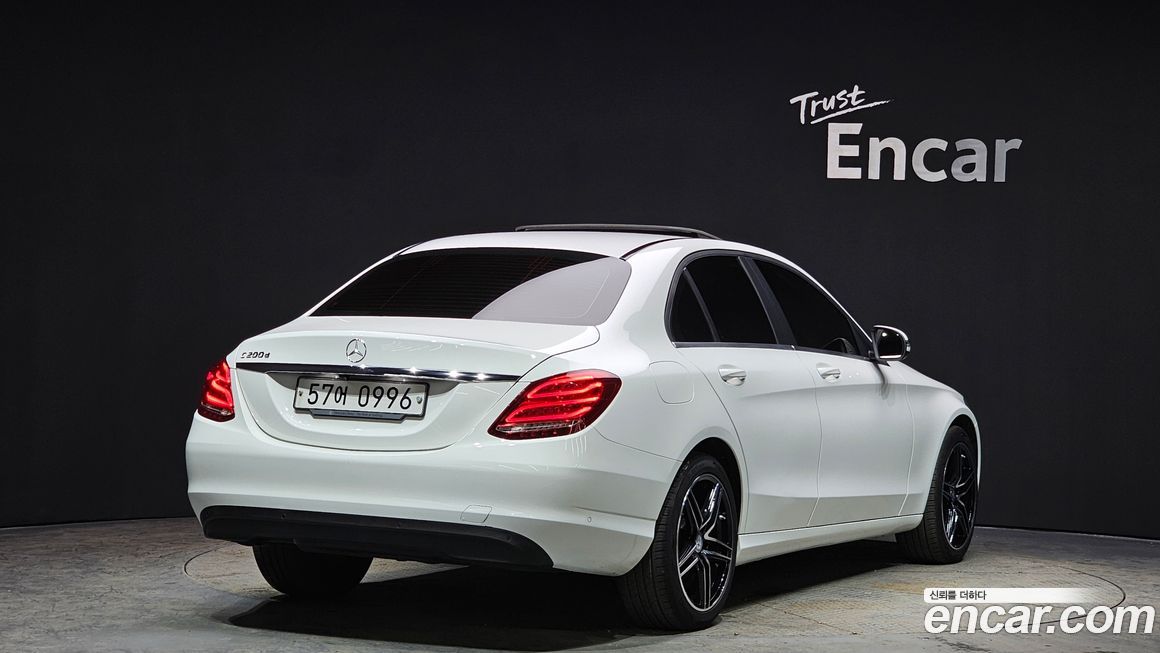 Mercedes-Benz C-Class 2016