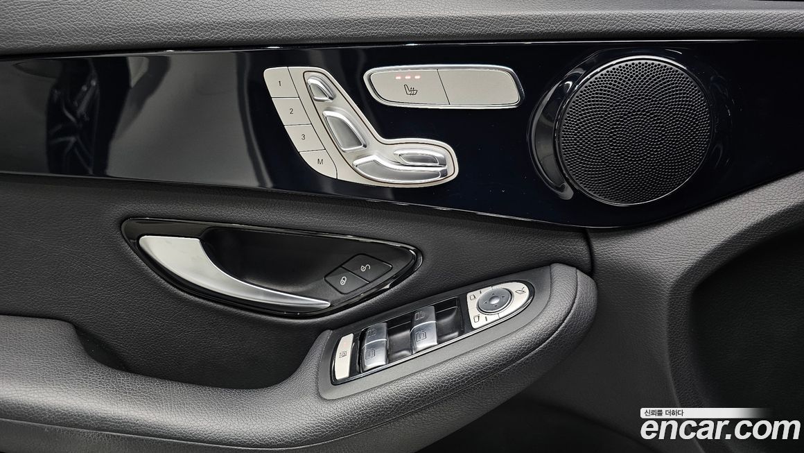 Mercedes-Benz C-Class 2016