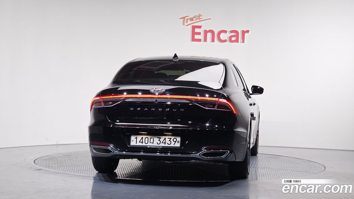 Hyundai Grandeur 2020