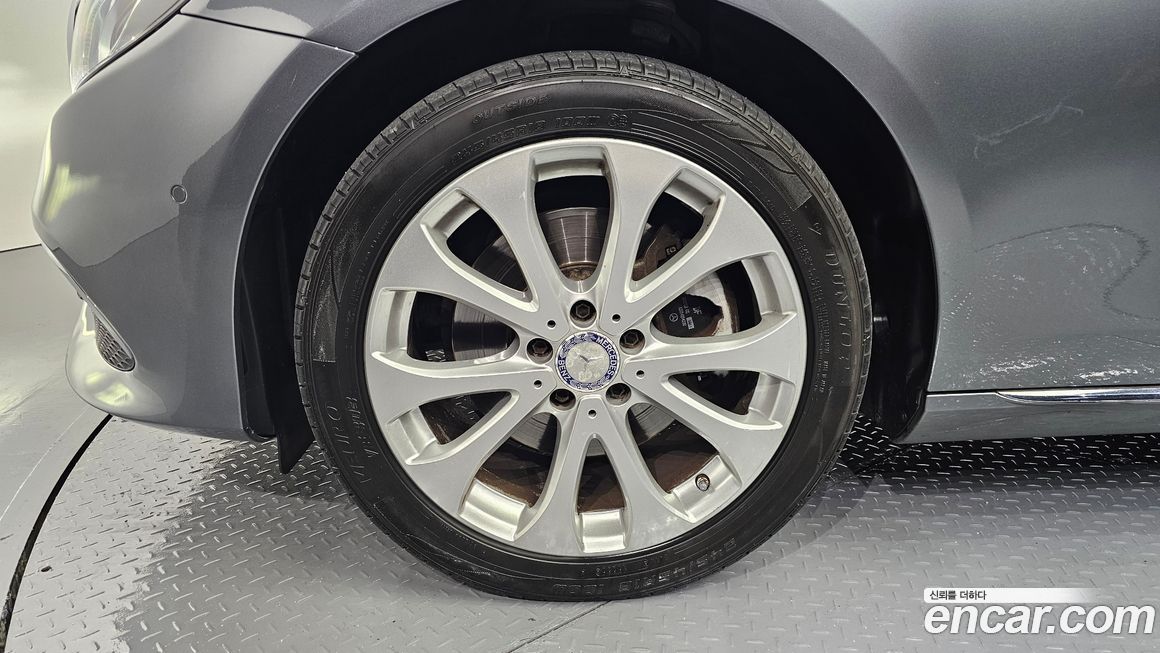 Mercedes-Benz E-Class 2017