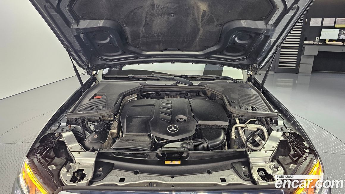 Mercedes-Benz E-Class 2017