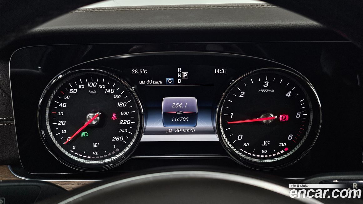 Mercedes-Benz E-Class 2017