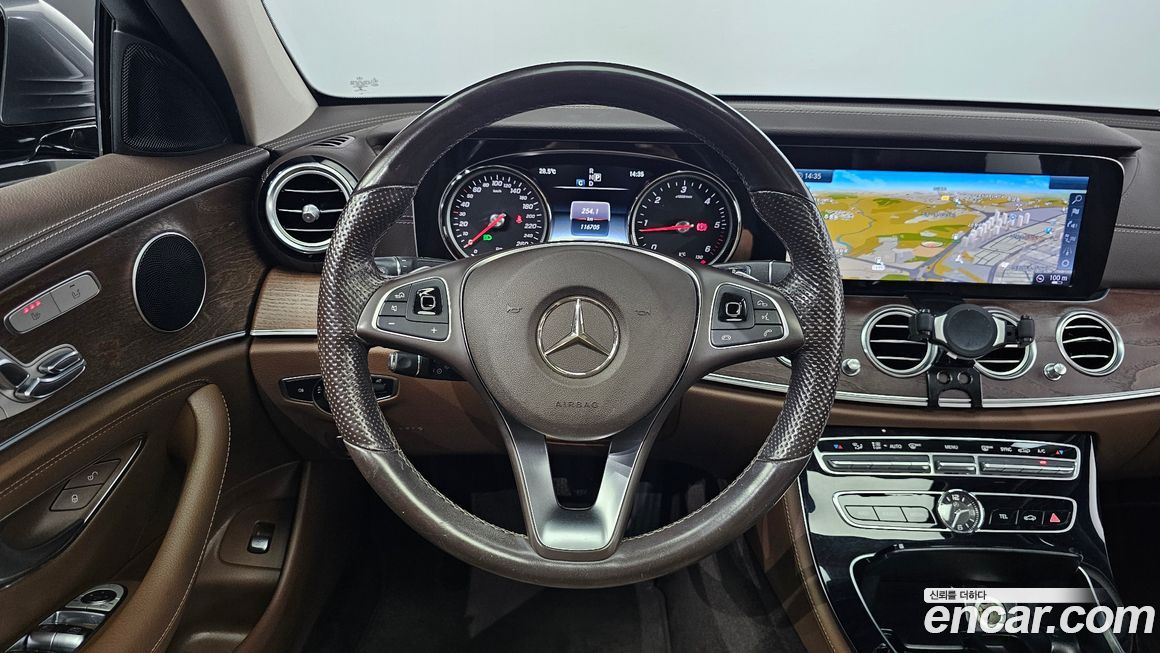 Mercedes-Benz E-Class 2017