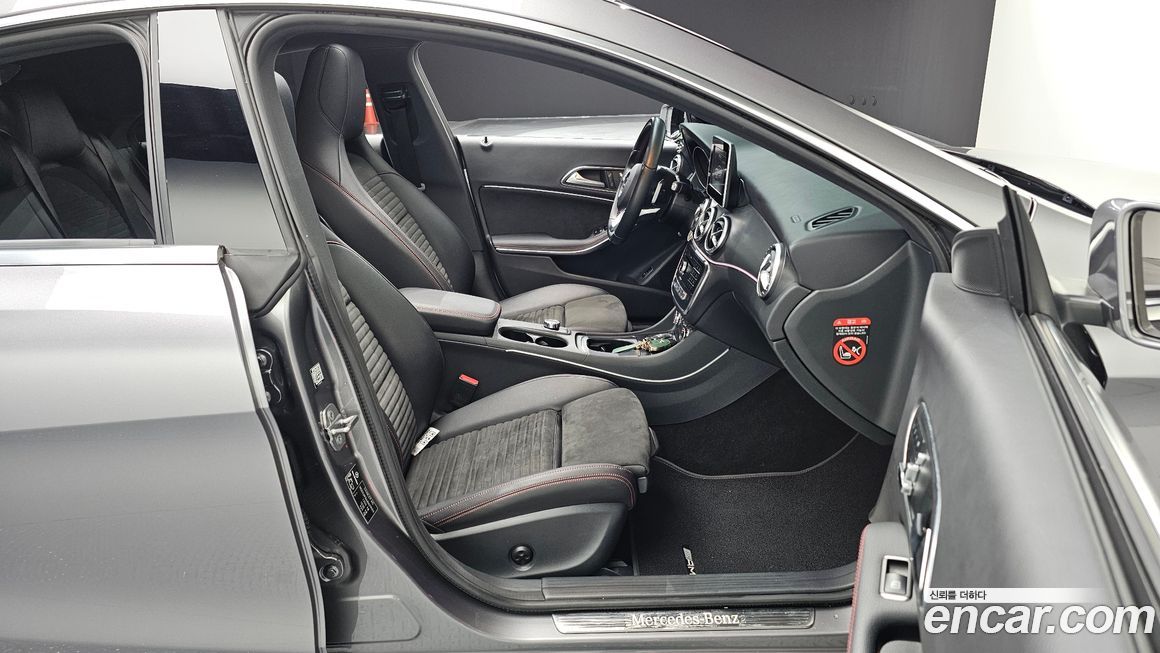 Mercedes-Benz CLA-Class 2018