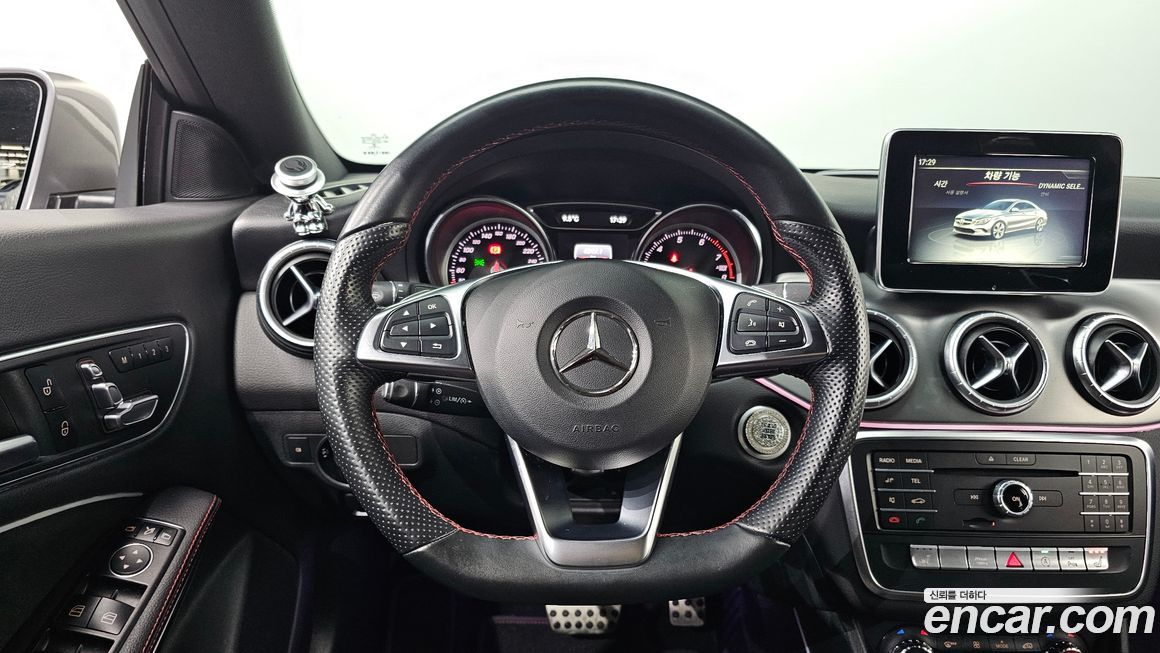 Mercedes-Benz CLA-Class 2018