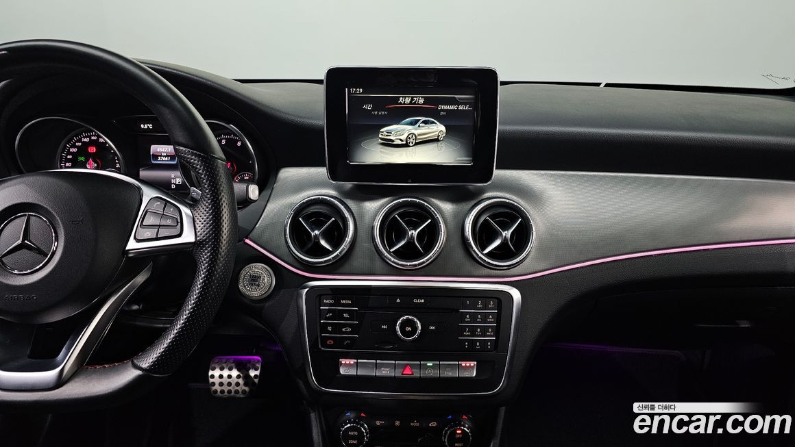 Mercedes-Benz CLA-Class 2018