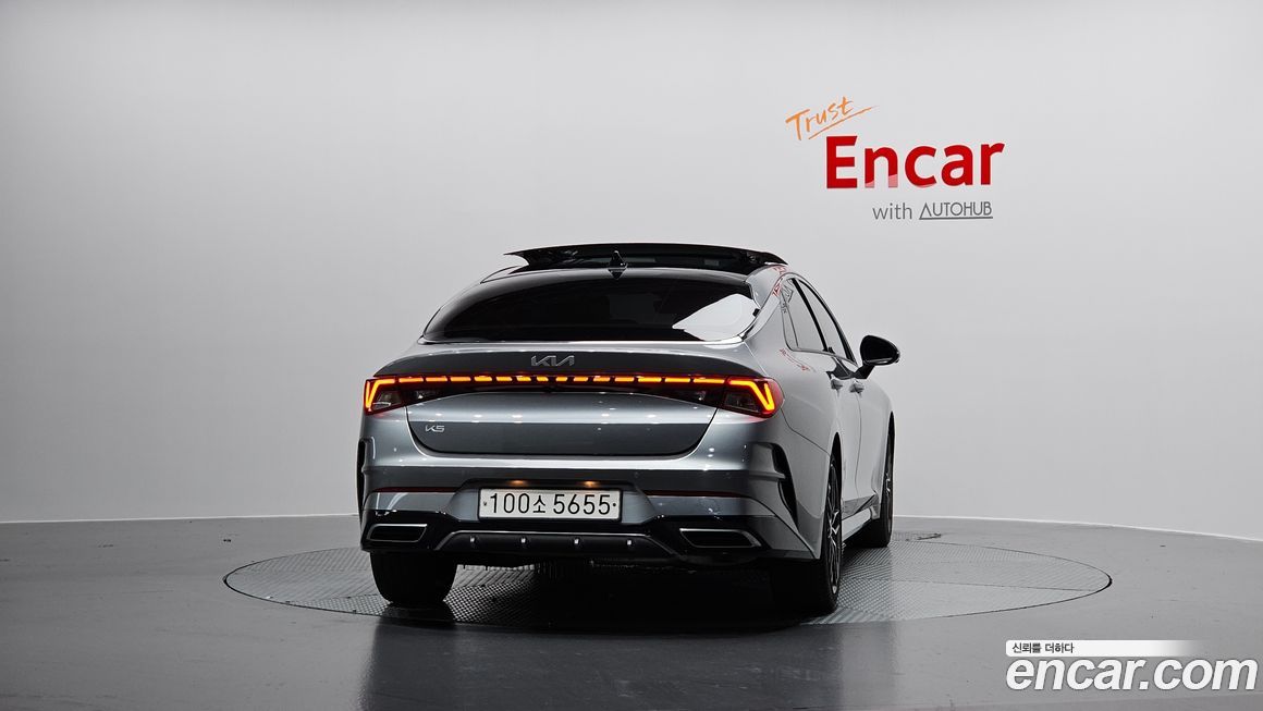 Kia K5 2023