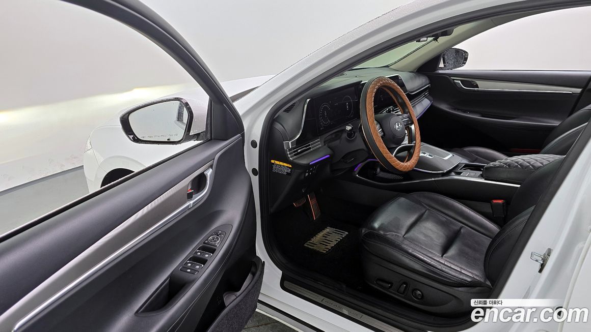 Hyundai Grandeur 2020