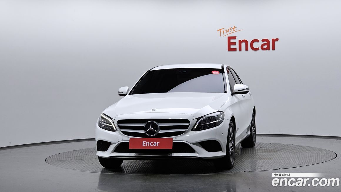 Mercedes-Benz C-Class 2019