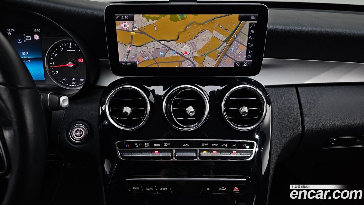 Mercedes-Benz C-Class 2019