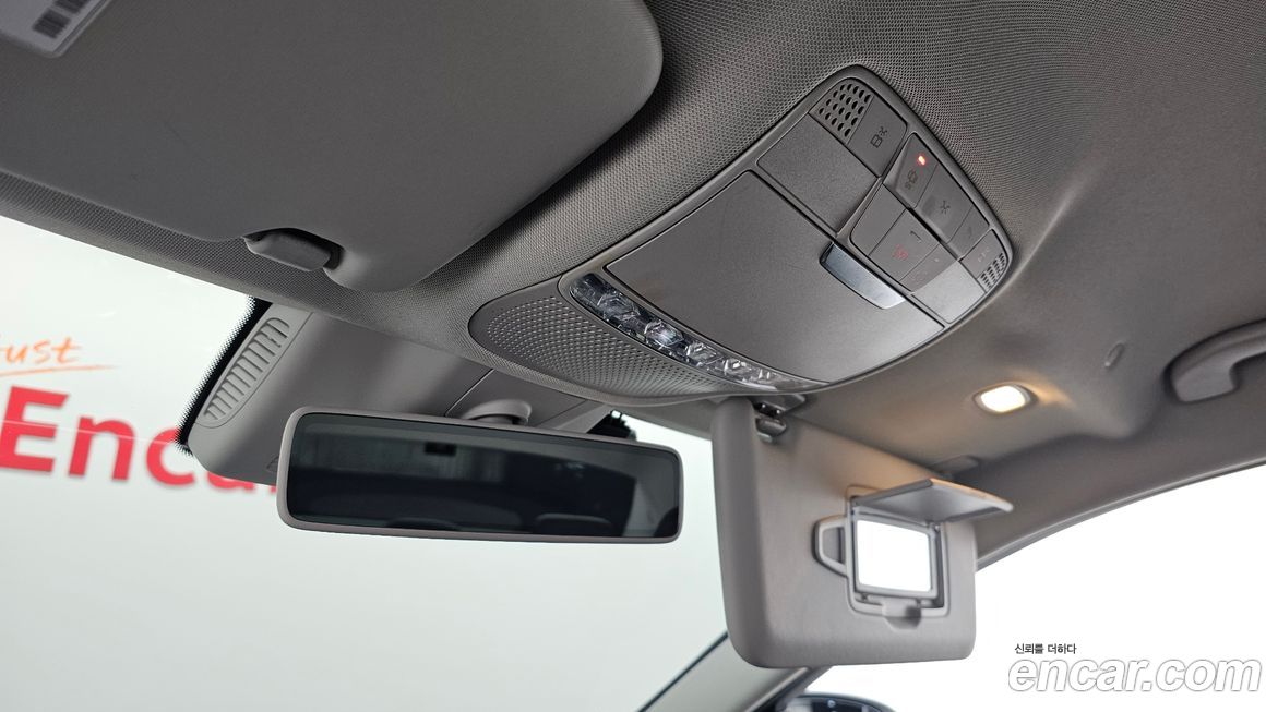 Mercedes-Benz C-Class 2019