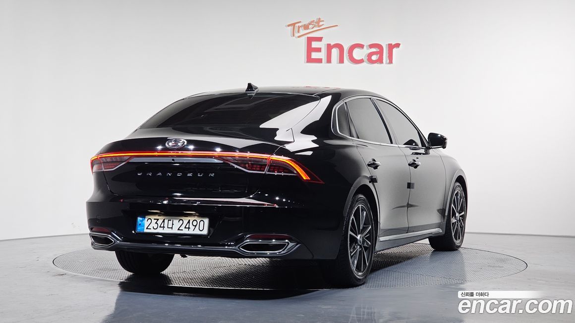 Hyundai Grandeur 2022