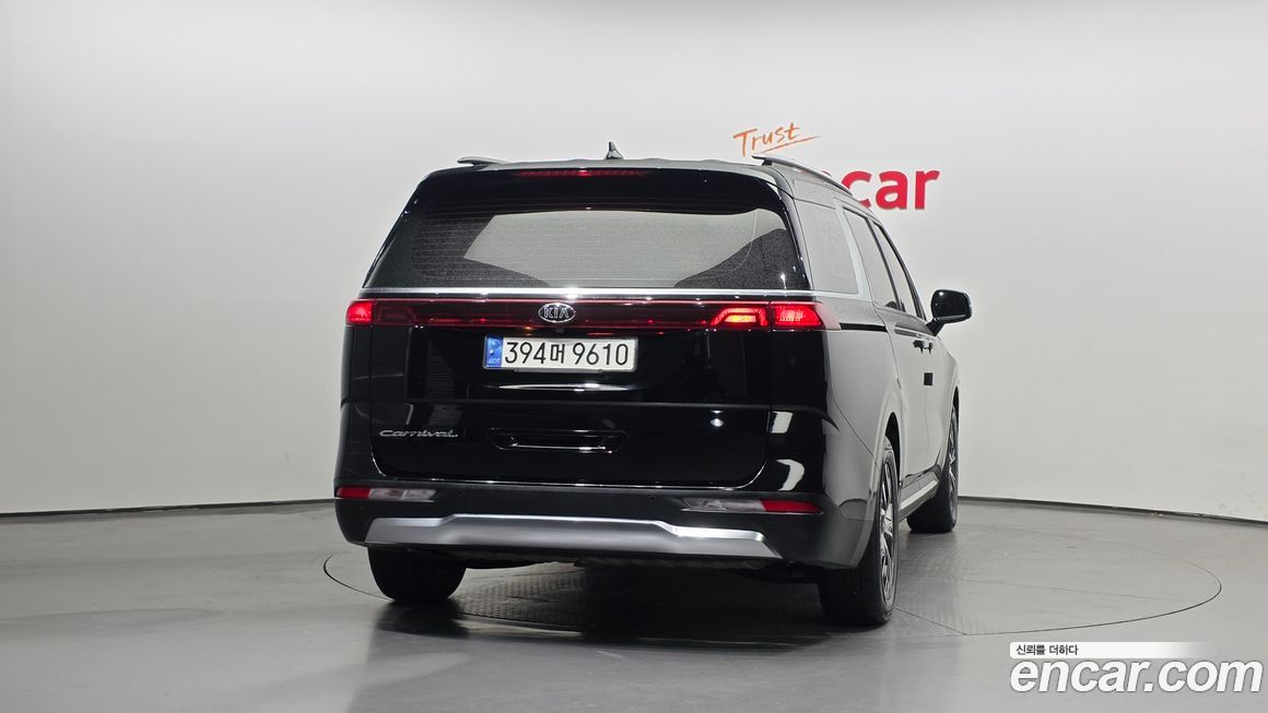 Kia Canival 2021