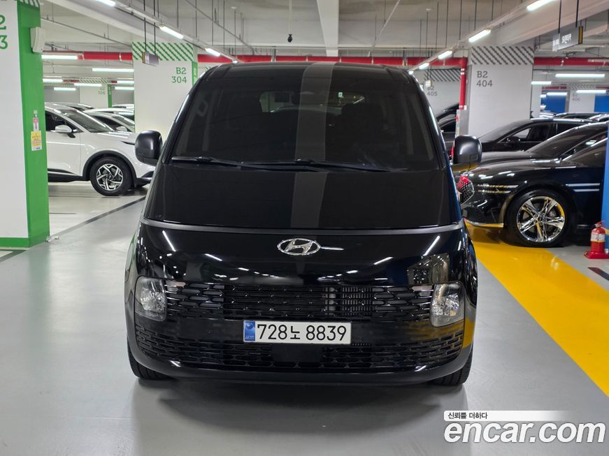 Hyundai Staria 2023
