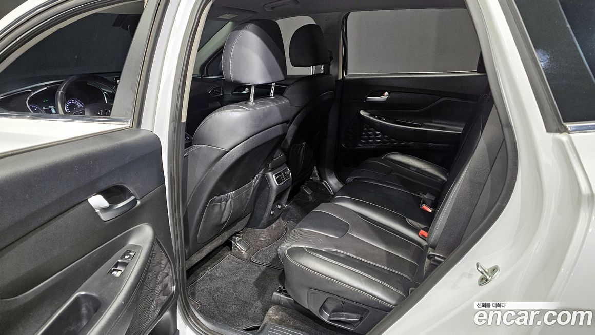 Hyundai Santafe 2022