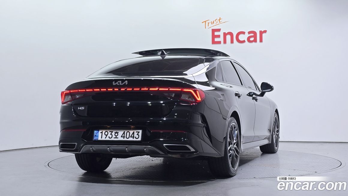 Kia K5 2023