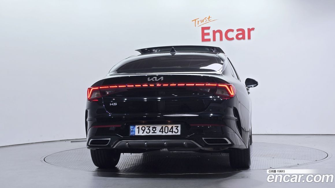 Kia K5 2023
