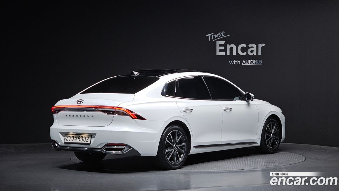 Hyundai Grandeur 2022