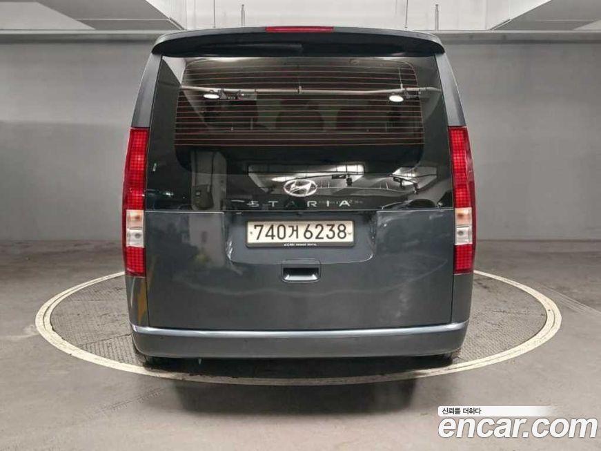 Hyundai Staria 2023