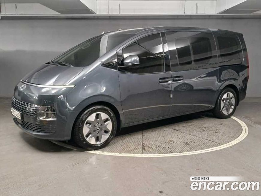 Hyundai Staria 2023