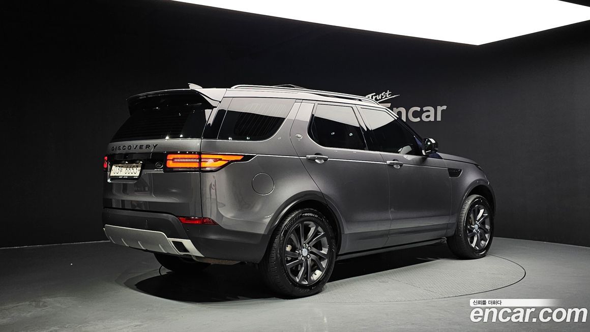 Land Rover Discovery 2018
