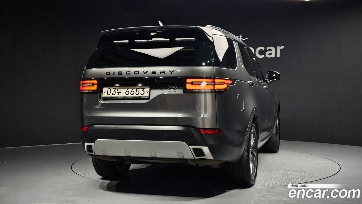 Land Rover Discovery 2018