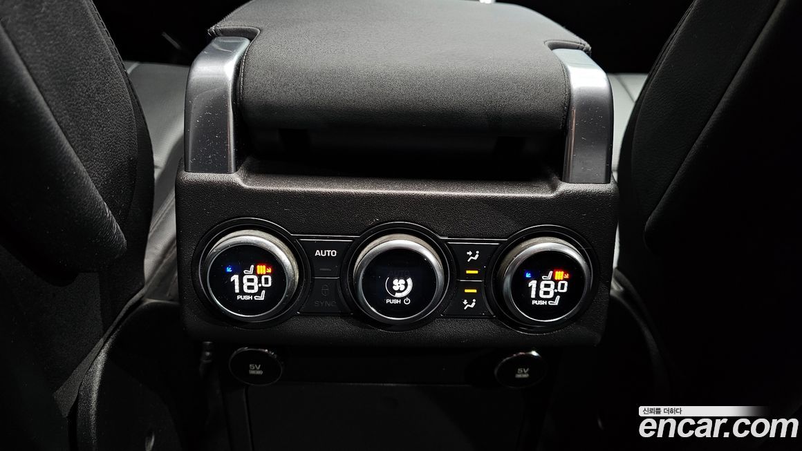 Land Rover Discovery 2018