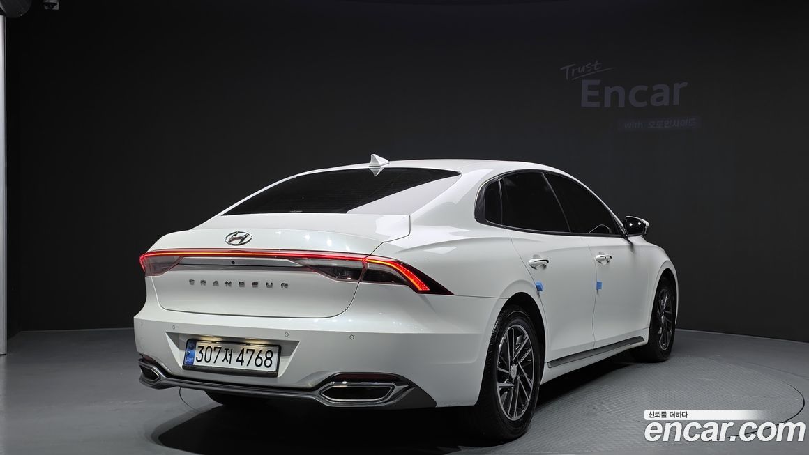 Hyundai Grandeur 2022