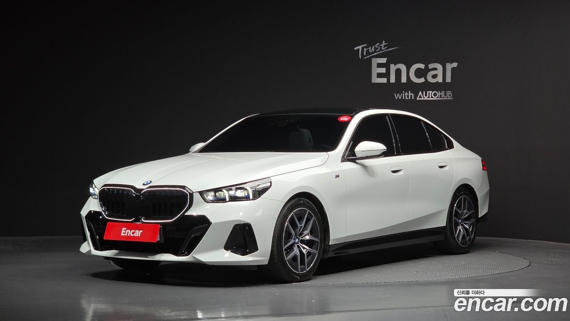 BMW 5-Series 2025