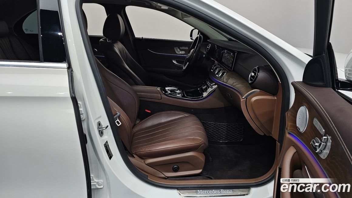 Mercedes-Benz E-Class 2020