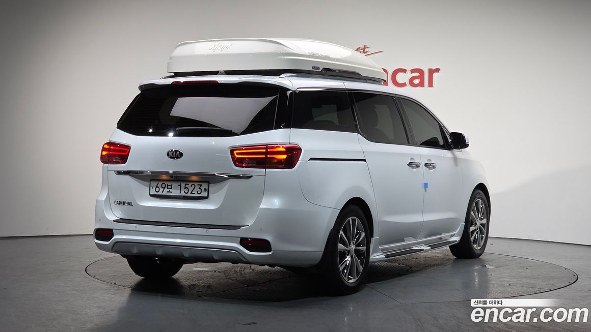 Kia Canival 2019