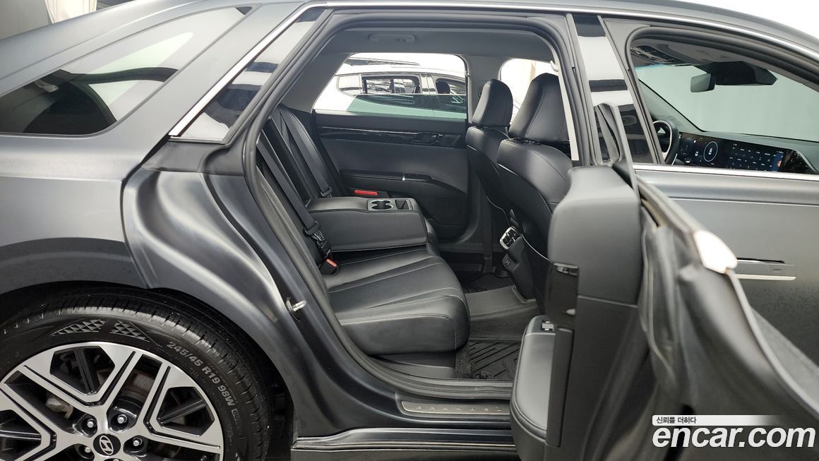 Hyundai Grandeur 2023