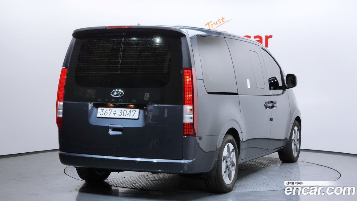 Hyundai Staria 2024