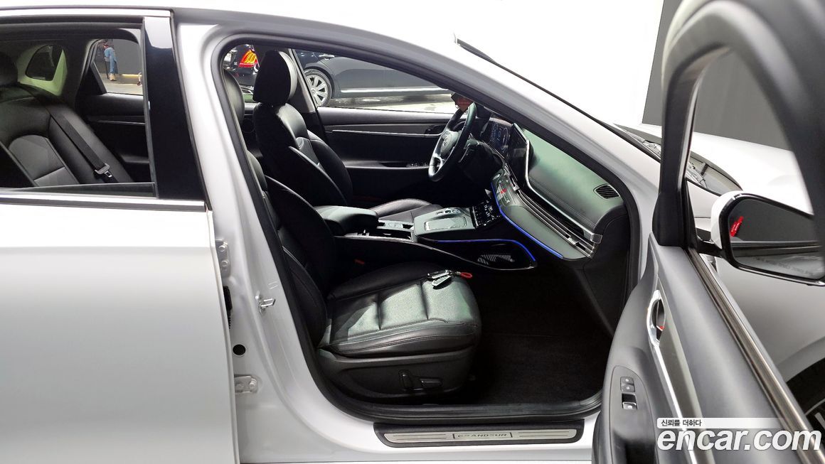 Hyundai Grandeur 2022