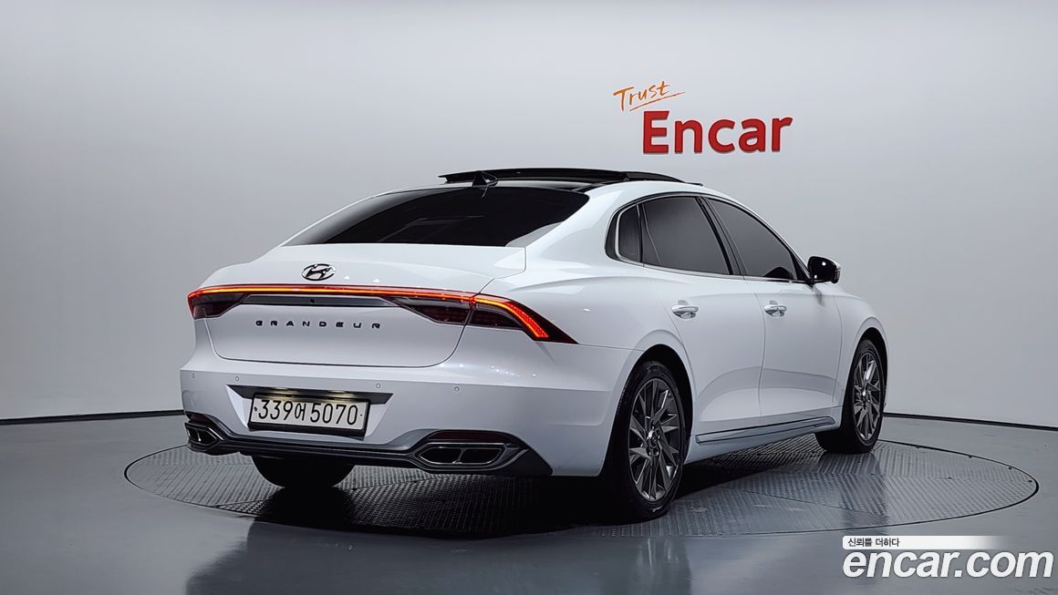 Hyundai Grandeur 2022