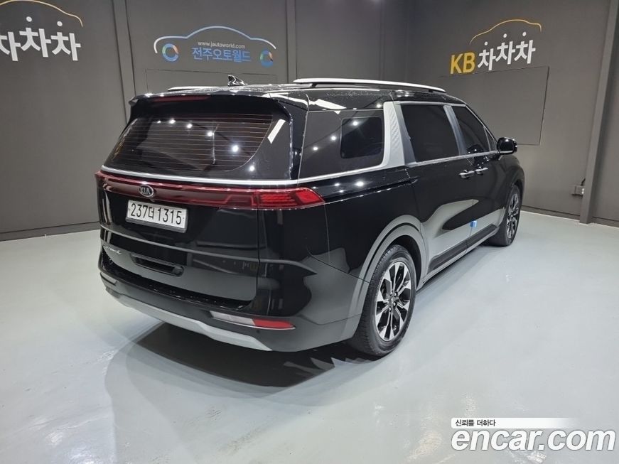 Kia Canival 2021