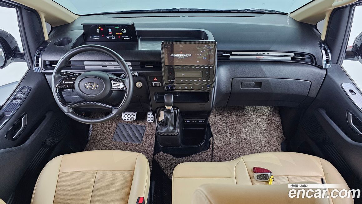 Hyundai Staria 2023