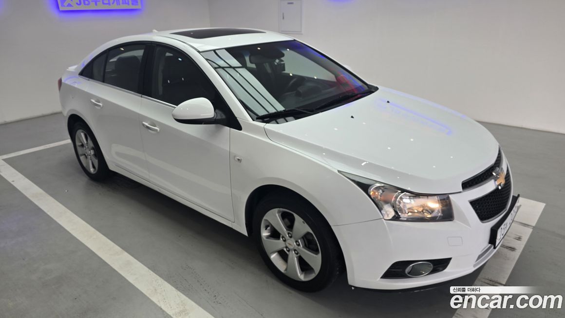 ChevroletGMDaewoo Cruze 2012