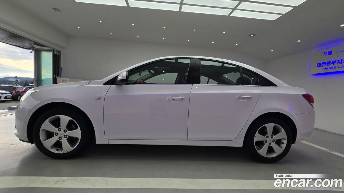 ChevroletGMDaewoo Cruze 2012