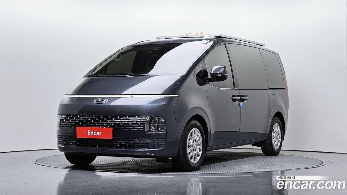 Hyundai Staria 2023