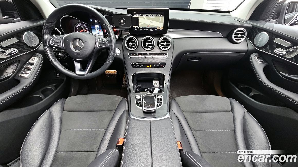 Mercedes-Benz GLC-Class 2018