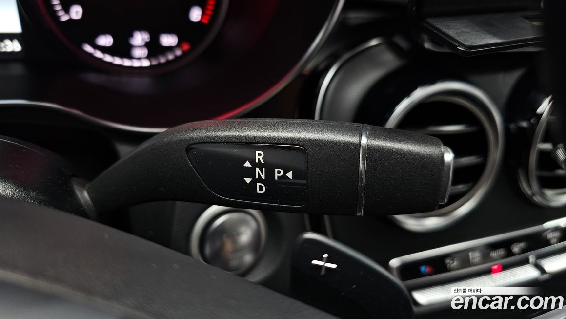 Mercedes-Benz GLC-Class 2018