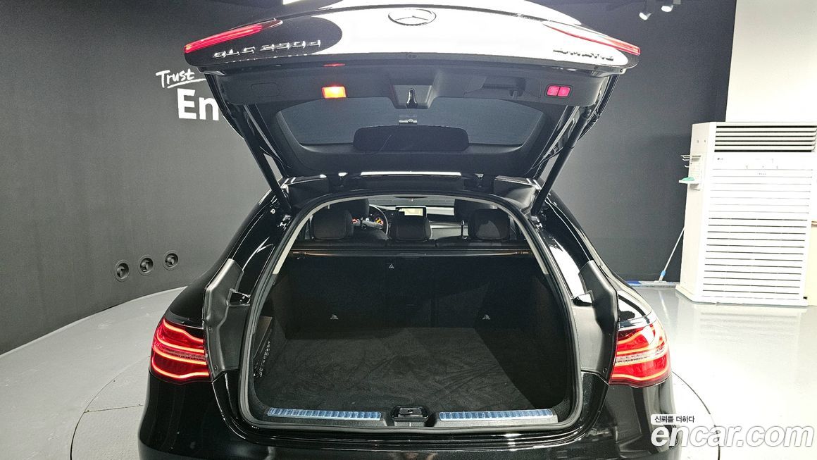 Mercedes-Benz GLC-Class 2018