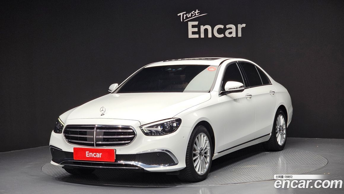 Mercedes-Benz E-Class 2021