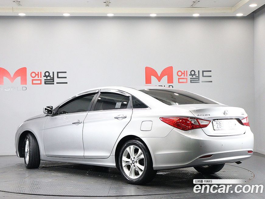 Hyundai Sonata 2012