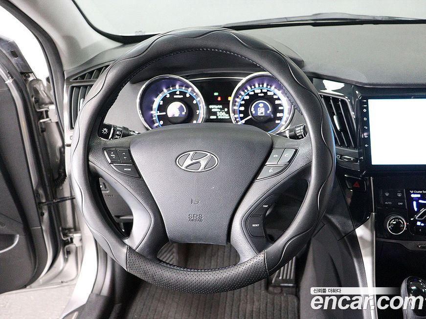 Hyundai Sonata 2012