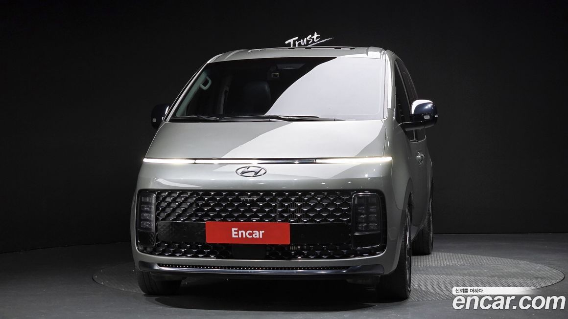 Hyundai Staria 2023