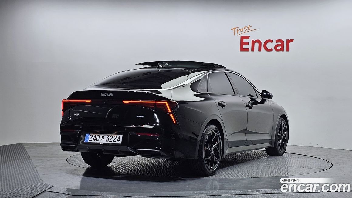 Kia K5 2024