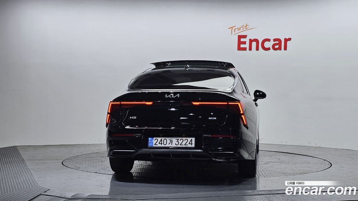 Kia K5 2024